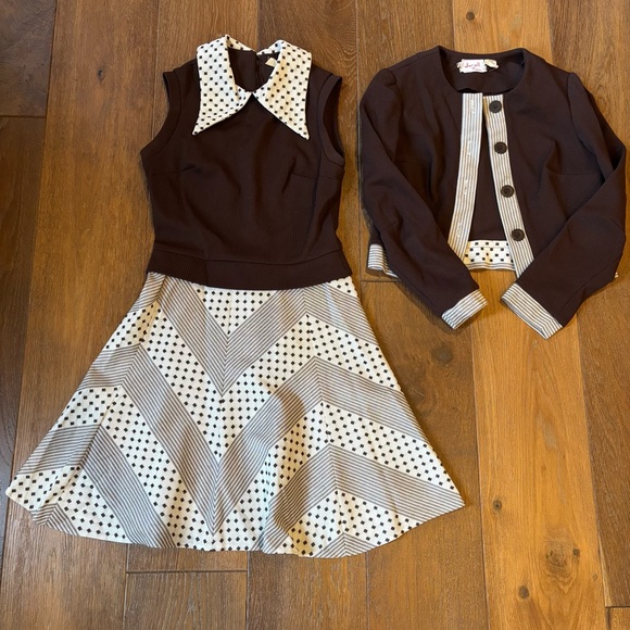 Jerell of Texas Dresses & Skirts - VINTAGE 60s 70s Jerell Of Texas Brown Chevron Mod Go-Go Dress